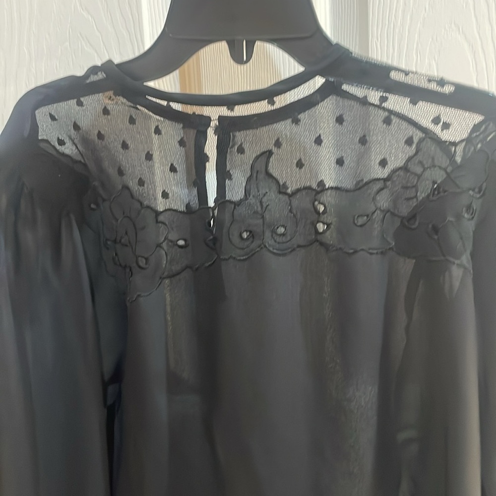 Vintage Alice black sheer blouse lace keyhole shoulder pads Women's petite small